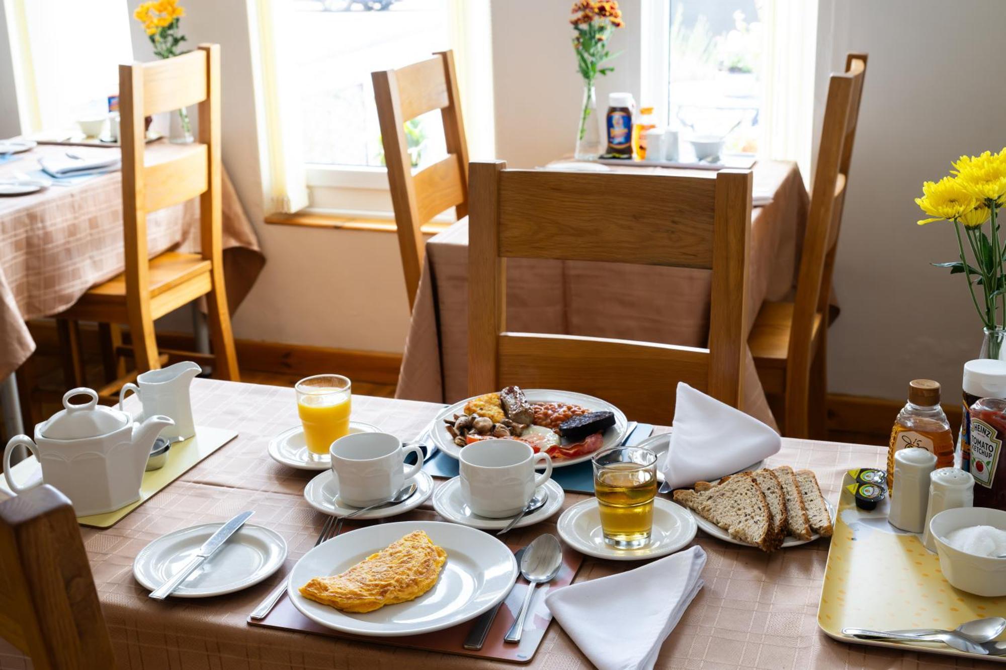 Dene House 4*